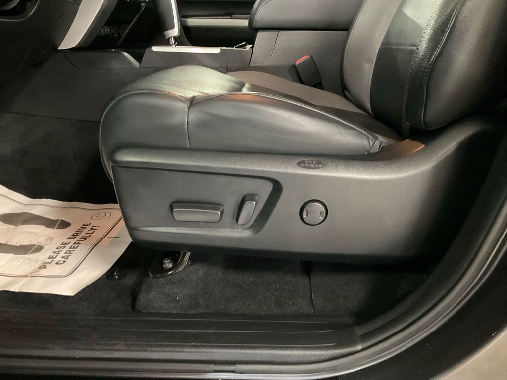 2021 Toyota Tundra Limited Grade photo 15