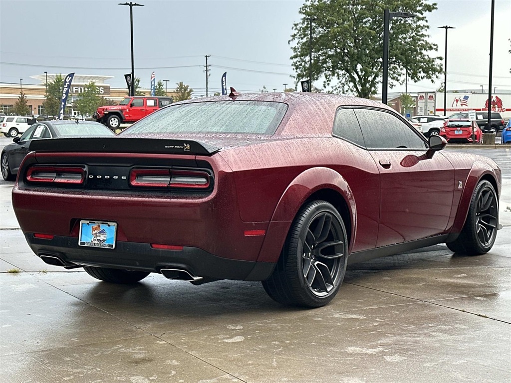 2022 Dodge Challenger R/T Scat Pack Widebody photo 4