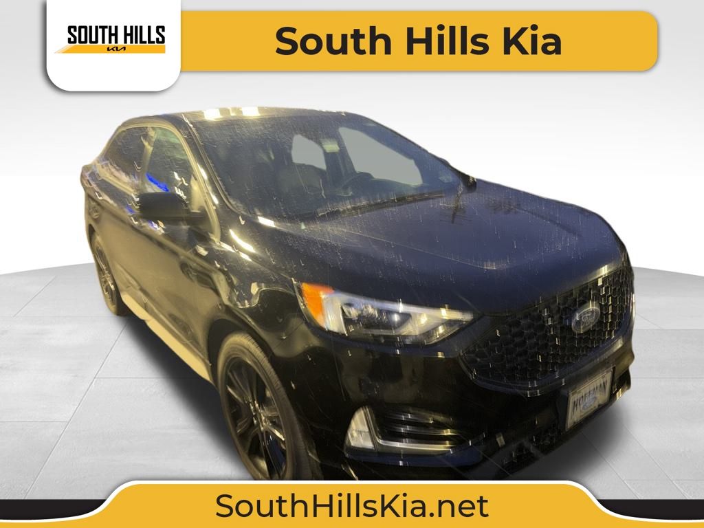 2022 Ford Edge ST-Line's photo