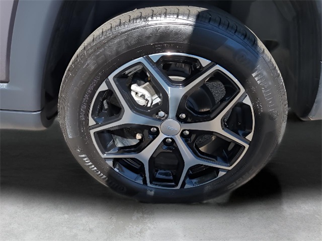 2024 Jeep Compass Limited photo 5