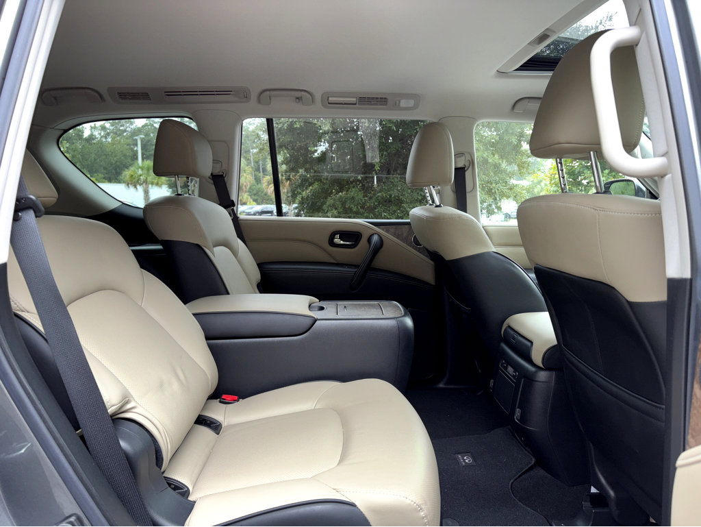 2021 Infiniti QX80 Premium Select photo 11