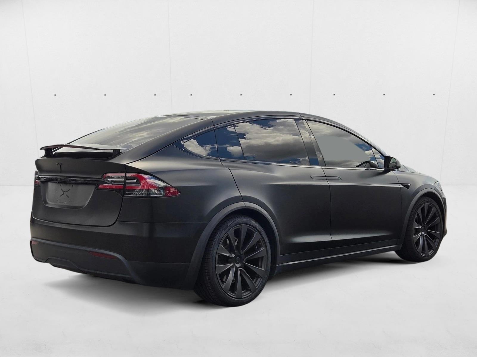2022 Tesla Model X photo 5