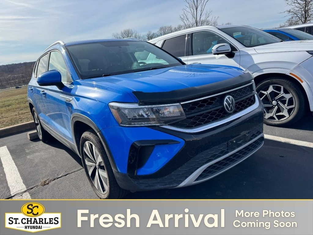 2022 Volkswagen Taos SE's photo