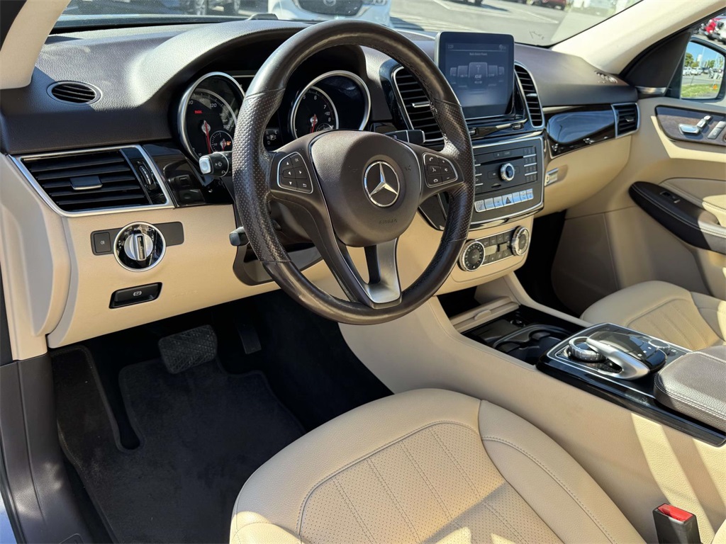 2018 Mercedes Benz GLE 350 4MATIC photo 2