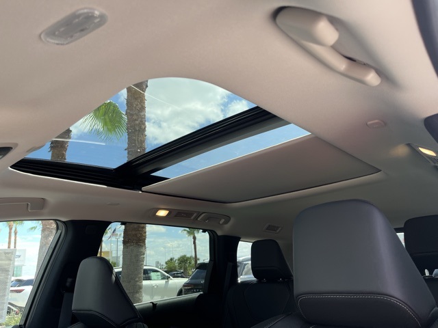 2026 Infiniti QX60 Luxe photo 12