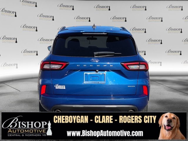 2023 Ford Escape ST-Line photo 12