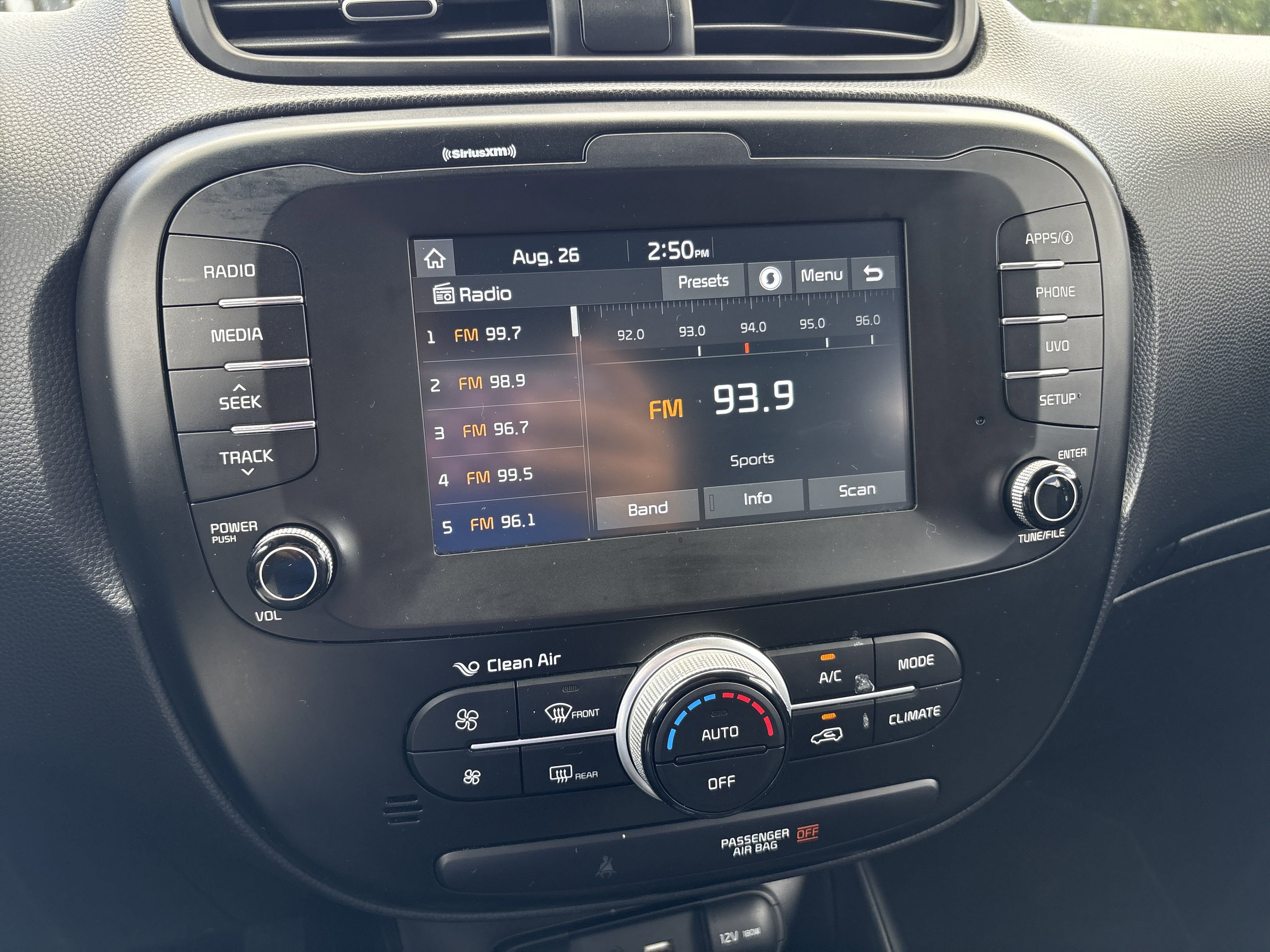 2018 Kia Soul Plus photo 3