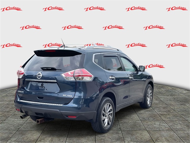2015 Nissan Rogue SL photo 3