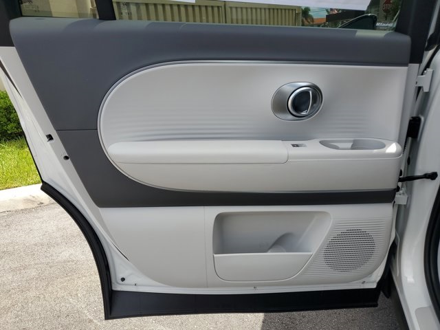 2026 Hyundai Ioniq SE photo 8