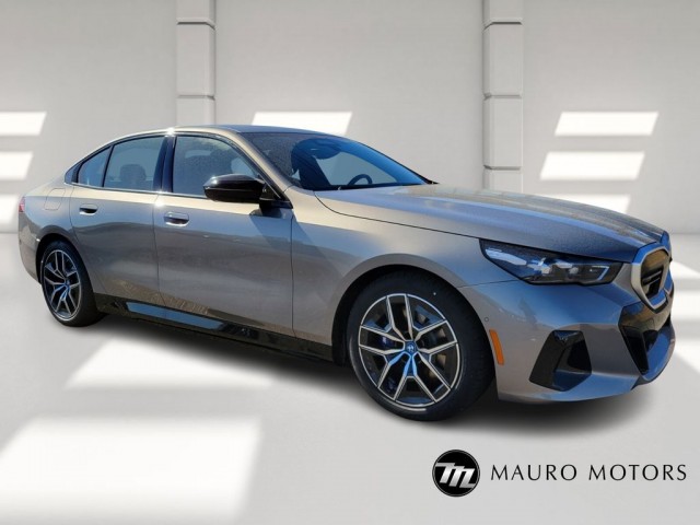 2024 BMW i5 M60
