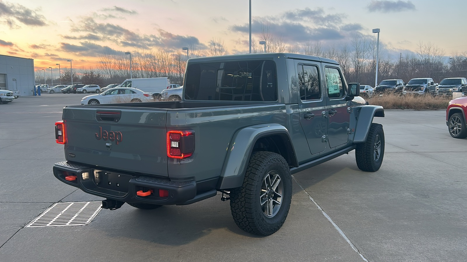 2026 Jeep Gladiator Mojave photo 3