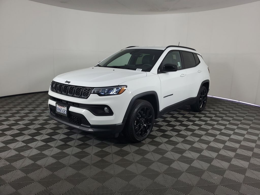 2025 Jeep Compass Latitude photo 5
