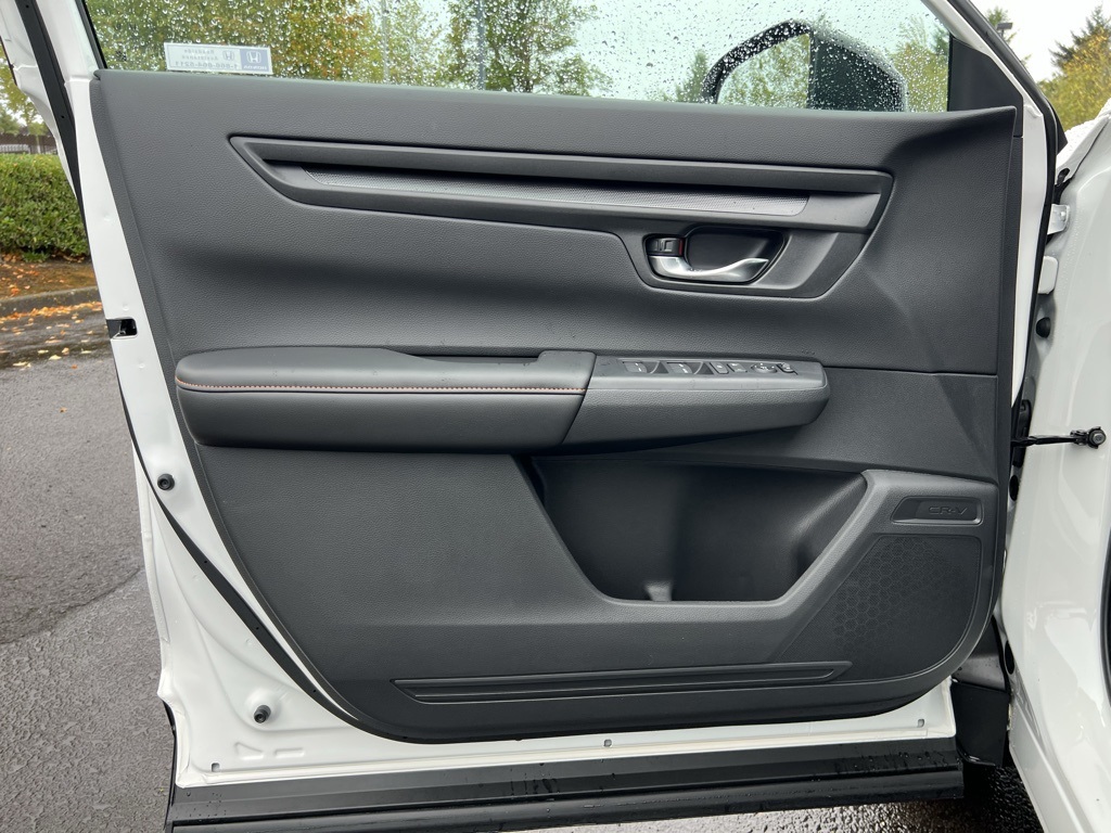 2026 Honda CR-V Hybrid photo 8