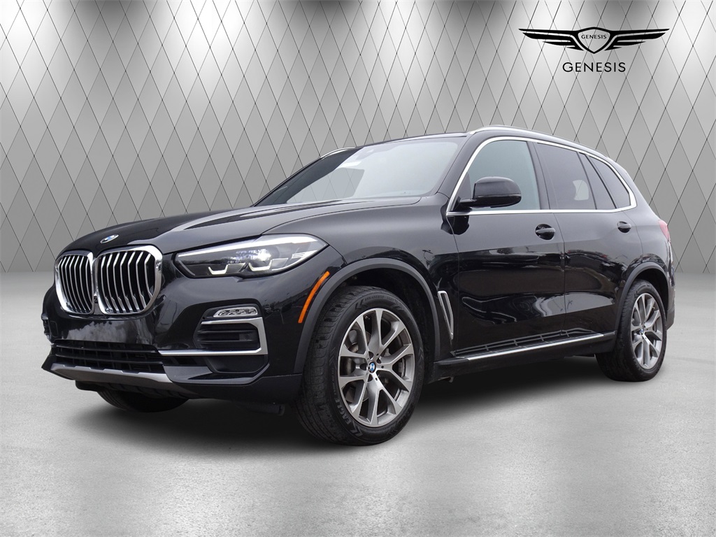 2020 BMW X5 40i's photo