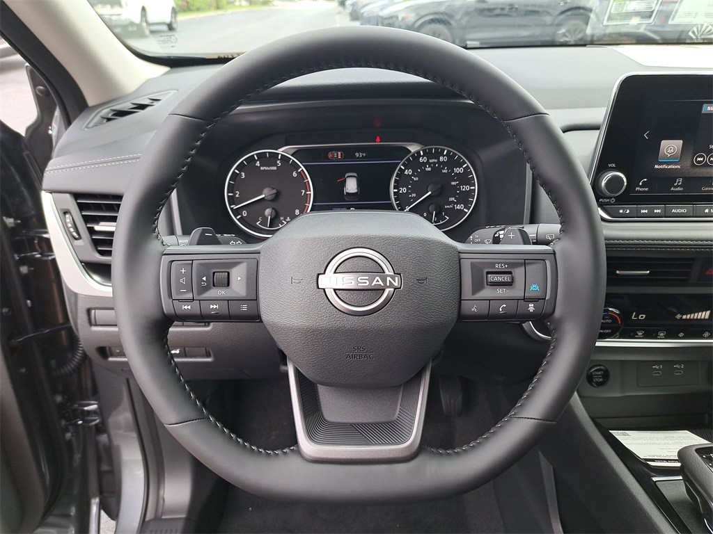 2026 Nissan Rogue SV photo 25