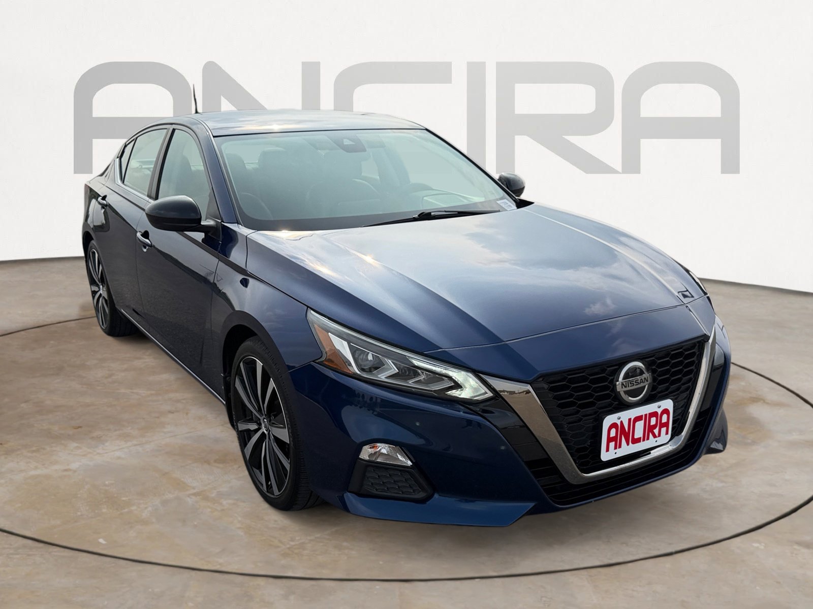2020 Nissan Altima 2.5 SR photo 4