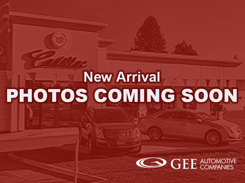 2010 Chrysler Town & Country Touring's photo