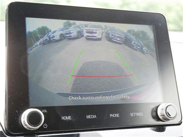 2025 Mitsubishi Eclipse Cross LE photo 24