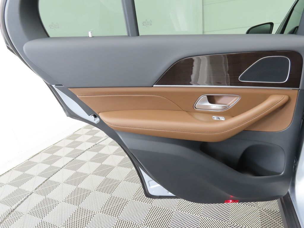 2025 Mercedes Benz GLE 450 4MATIC photo 26