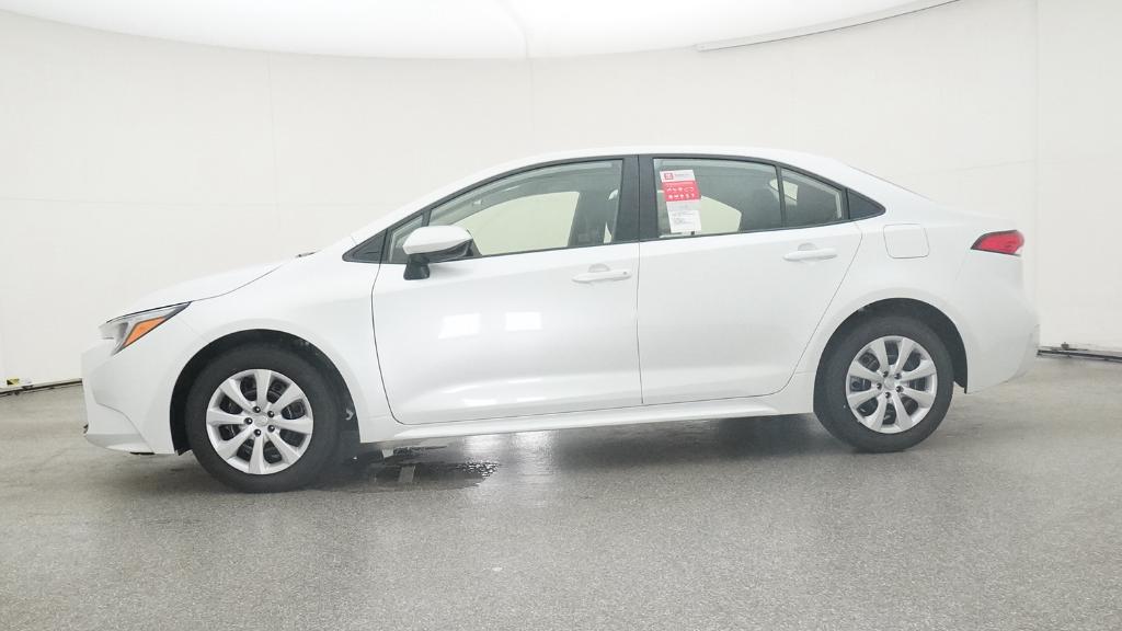 2025 Toyota Corolla Hybrid LE photo 10