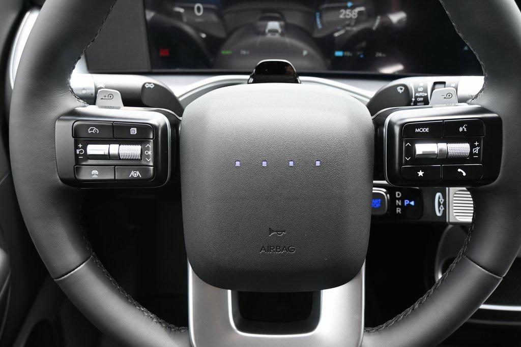 2026 Hyundai Ioniq SEL photo 18