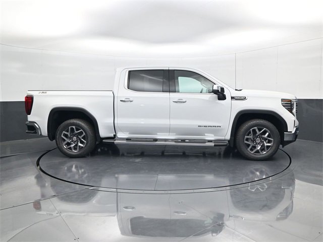 2026 Gmc Sierra 1500 SLT photo 2