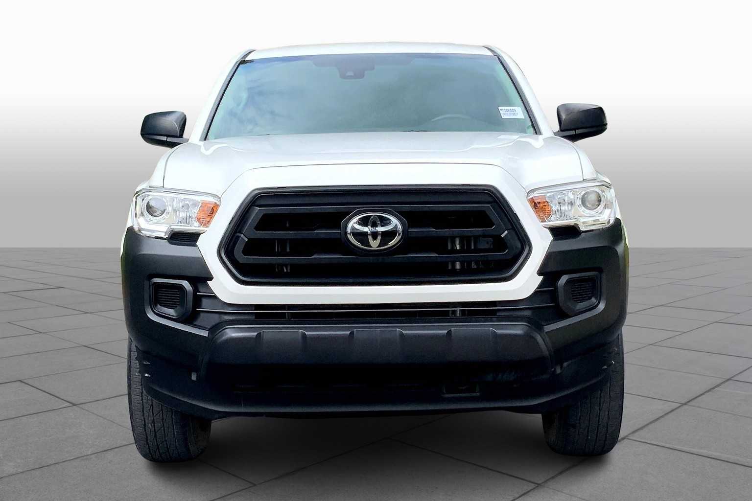 2021 Toyota Tacoma SR 4x4 Access Cab photo 3
