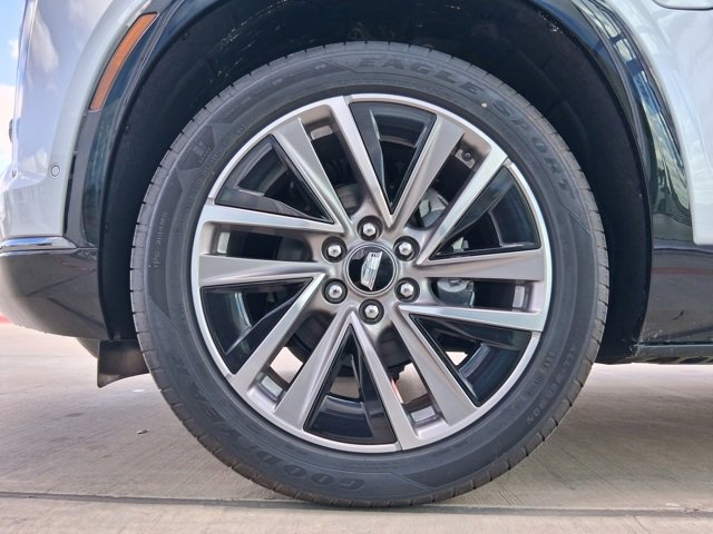 2026 Cadillac VISTIQ Sport's photo