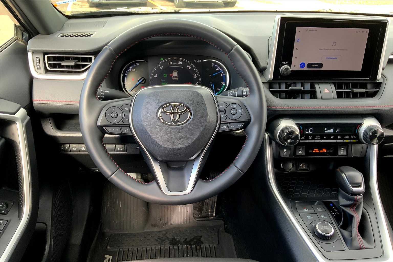 2024 Toyota RAV4 Prime SE photo 5