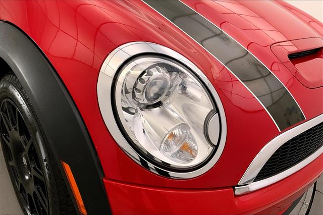 2010 Mini Cooper S photo 25