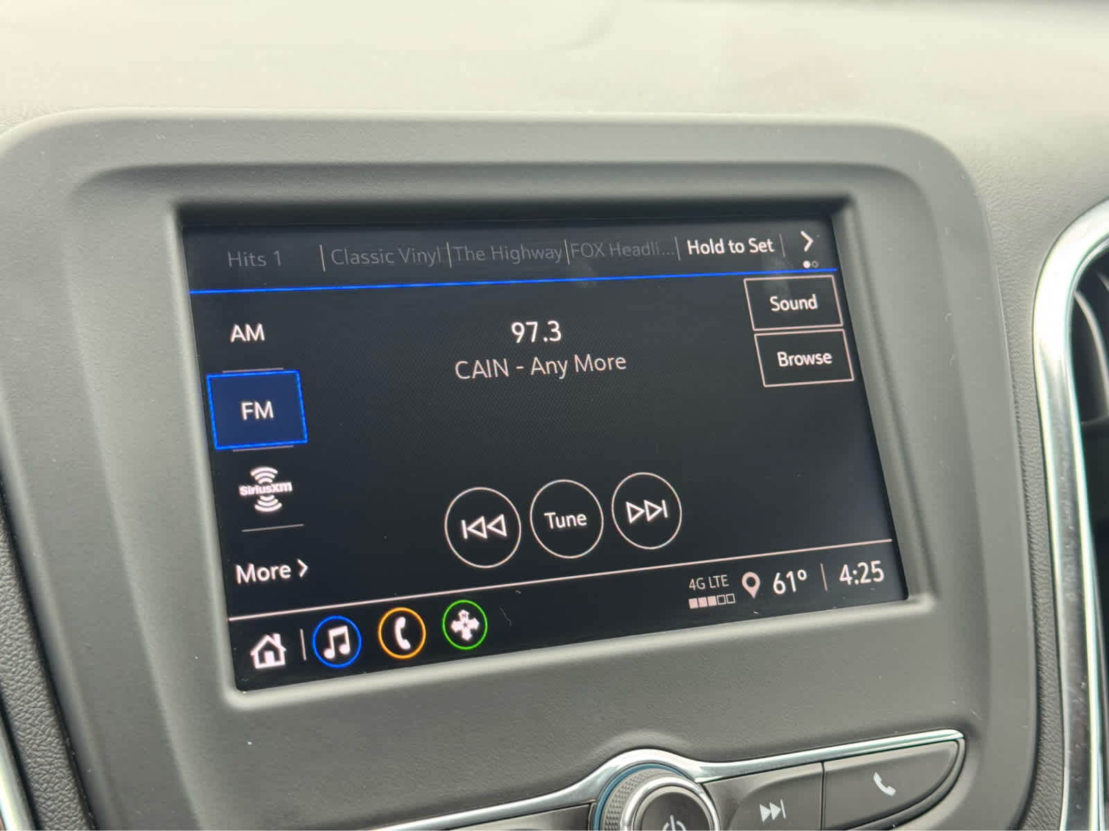 2024 Chevrolet Equinox LT photo 15
