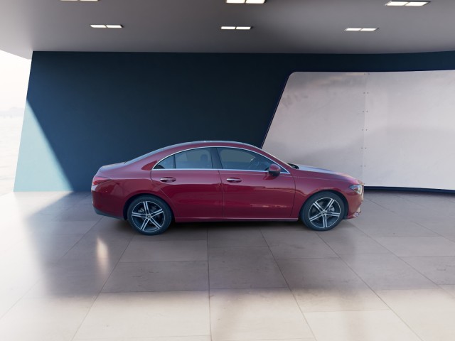 2021 Mercedes Benz CLA 250 photo 4