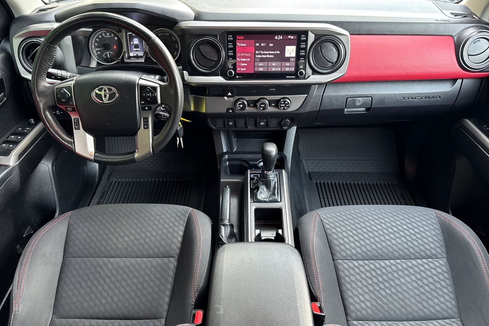 2023 Toyota Tacoma SR5 photo 3