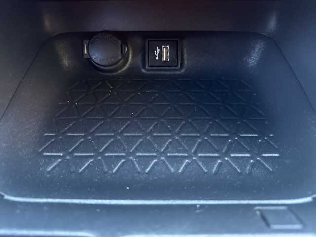 2023 Toyota RAV4 Prime SE photo 31
