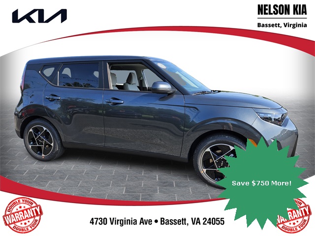 2025 Kia Soul EX's photo