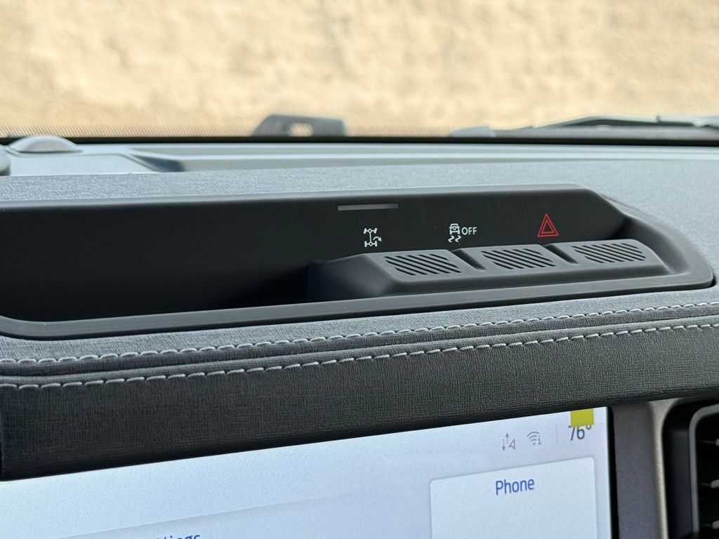 2025 Ford Bronco Outer Banks photo 10