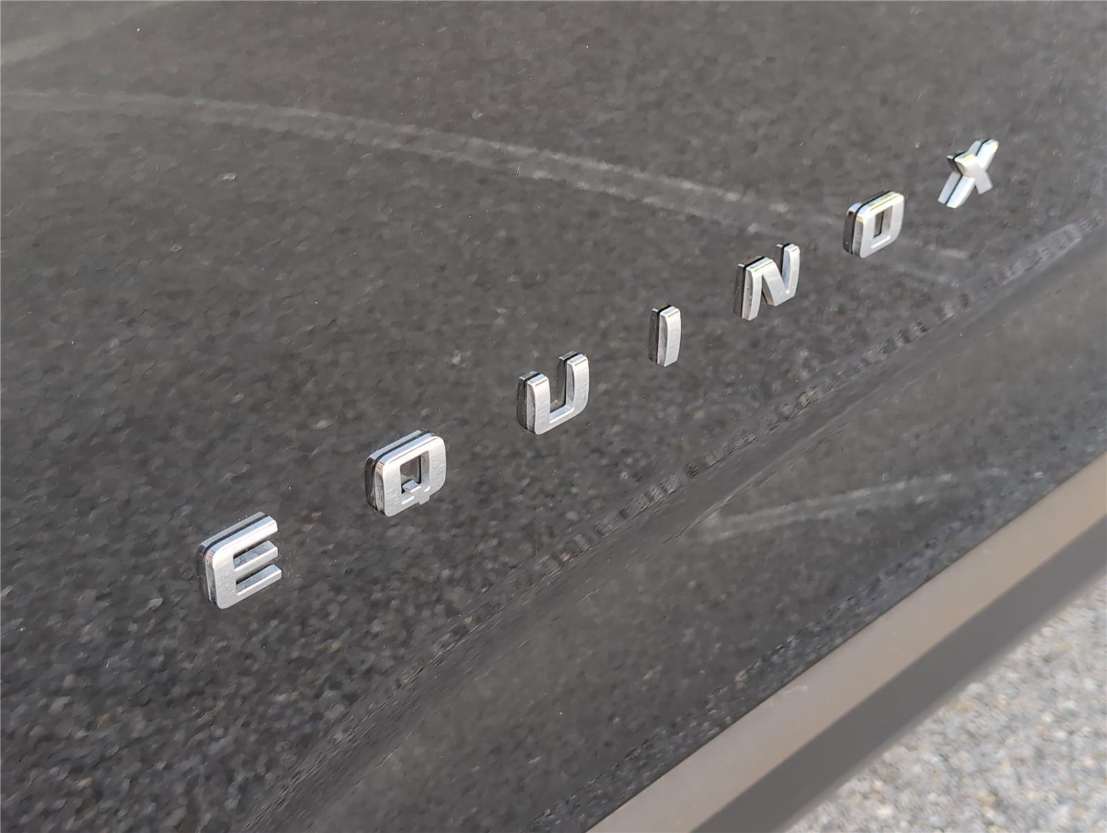 2025 Chevrolet Equinox LT photo 30
