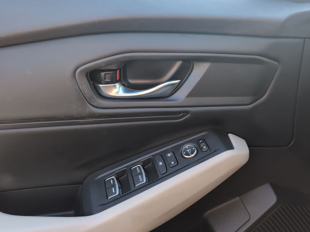 2023 Honda Accord EX photo 20