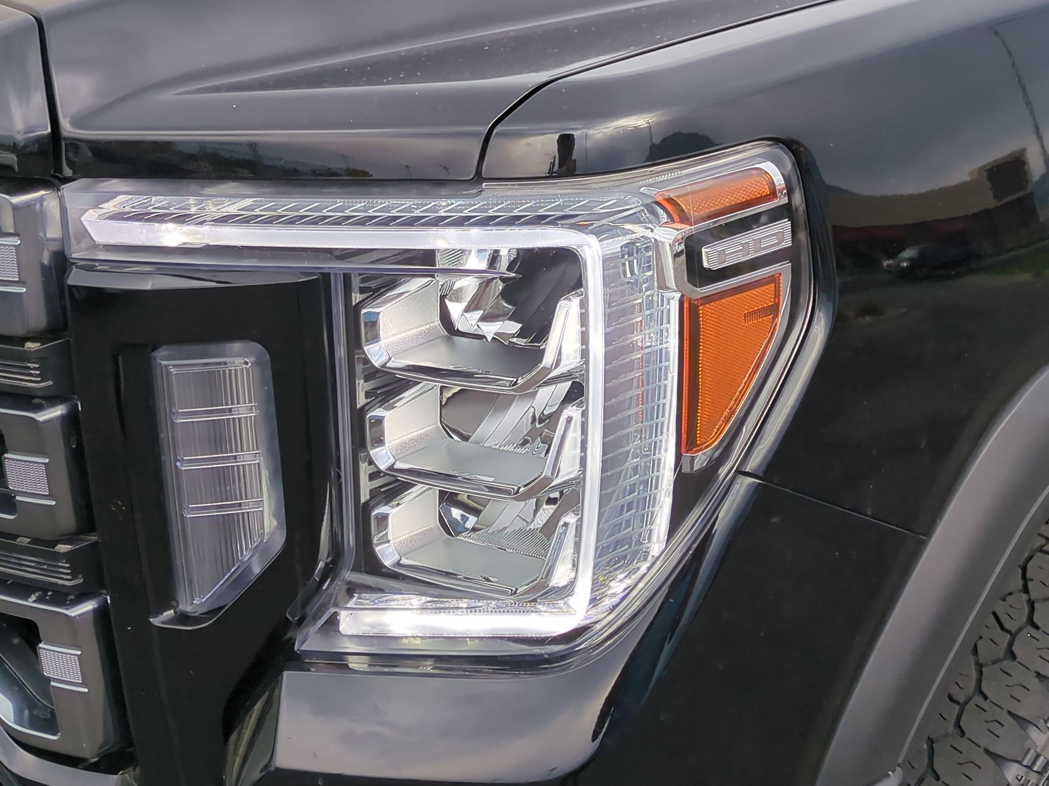2022 Gmc Sierra HD AT4 photo 9