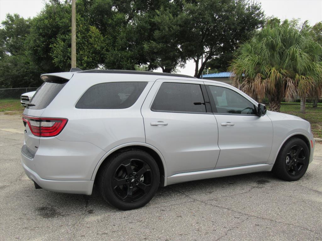 2024 Dodge Durango GT photo 2
