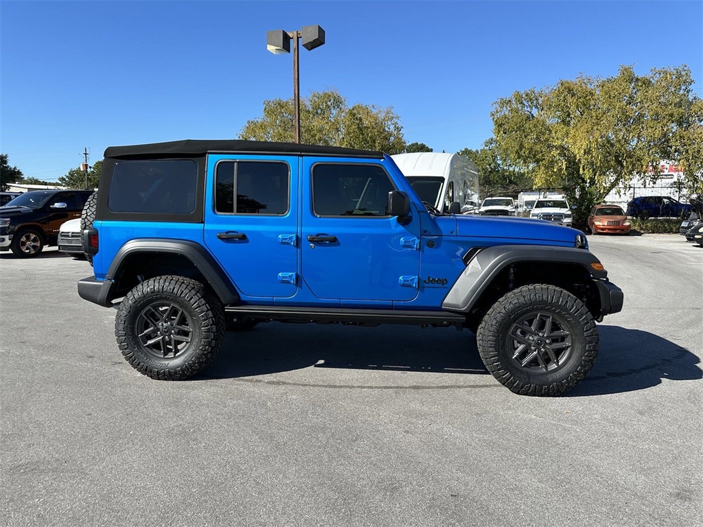 2024 Jeep Wrangler Sport photo 4