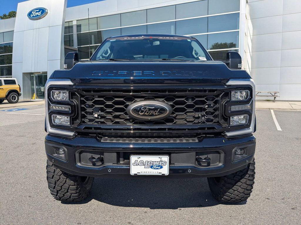 2025 Ford F-250 Lariat photo 10