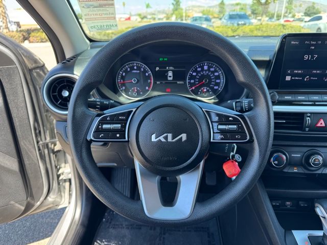 2023 Kia Forte LXS photo 6