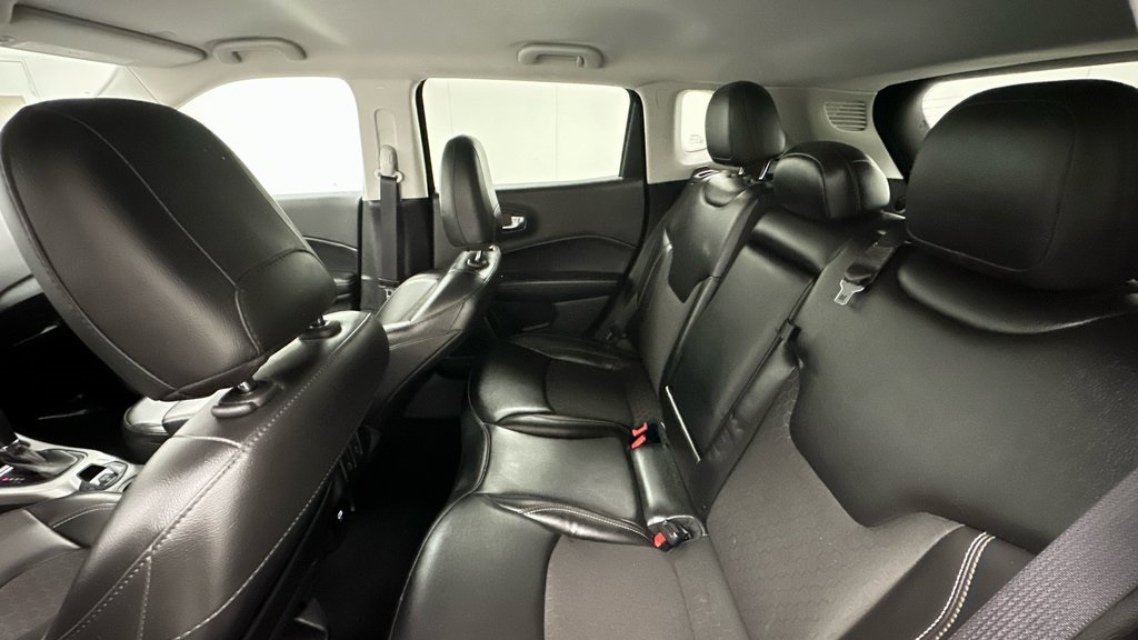 2021 Jeep Compass Latitude photo 10