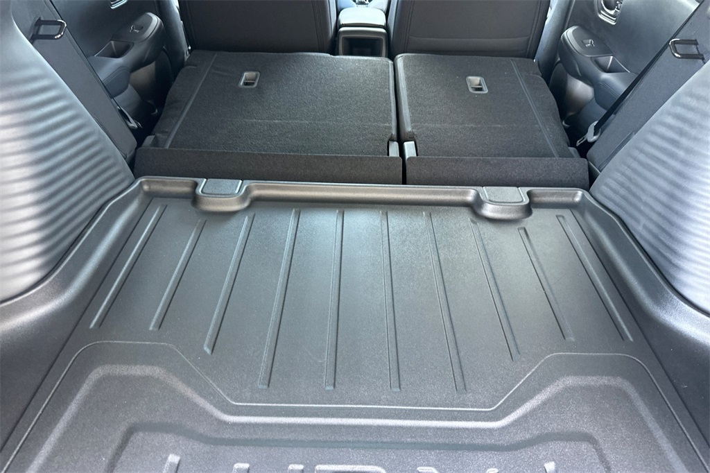 2026 Honda HR-V LX photo 16