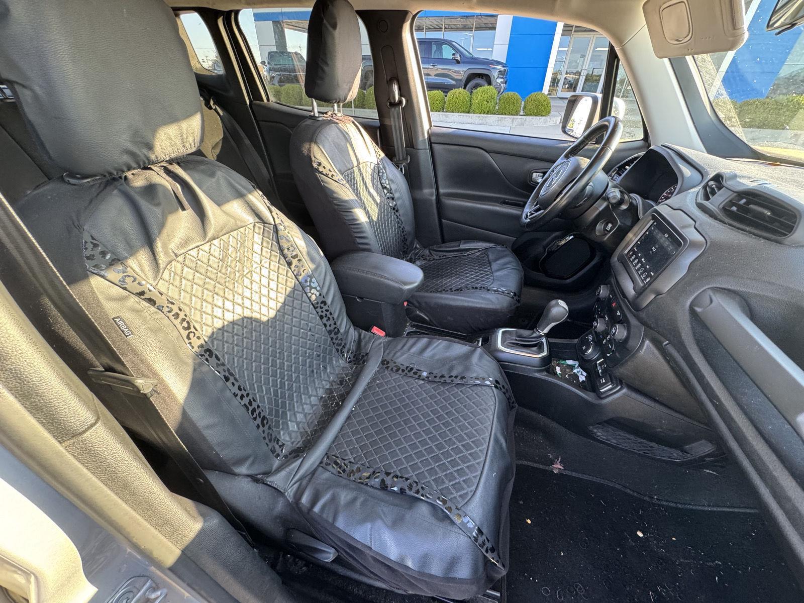 2019 Jeep Renegade Altitude photo 22