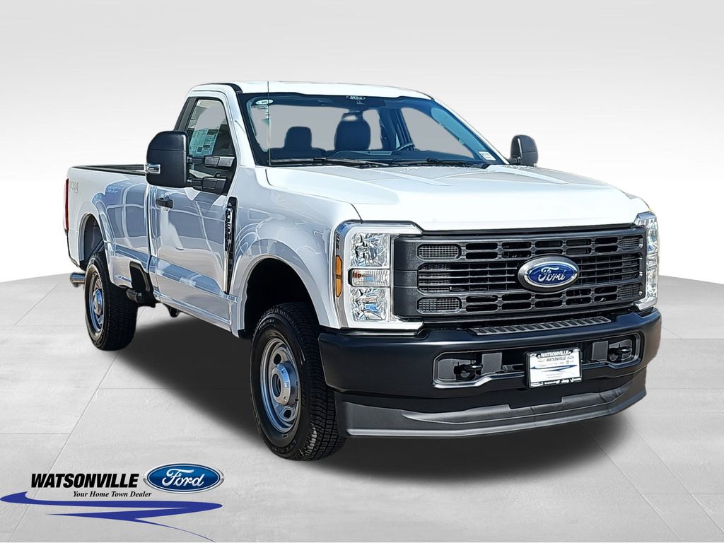 2026 Ford F-250 Super Duty XL's photo