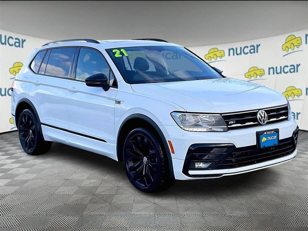 2021 Volkswagen Tiguan SE R-LINE BLACK's photo