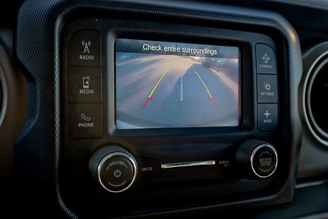 2018 Jeep Wrangler Unlimited Sport S photo 2