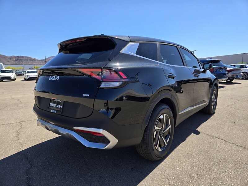 2025 Kia Sportage Hybrid LX photo 3
